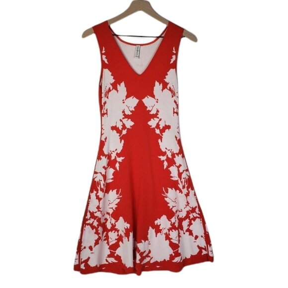 Yoana Baraschi Petaluma Fit & Flare Floral Sweater Dress S Red Orange Ivory - Picture 3 of 12